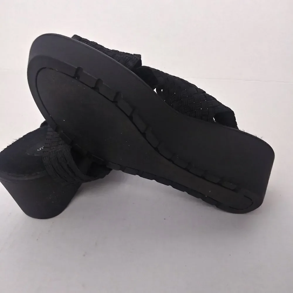 Steven by Steve Madden Black wedges